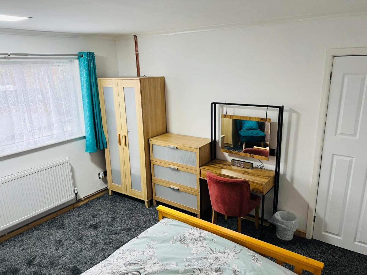Cozycomfy Apartment Leicester Exterior photo